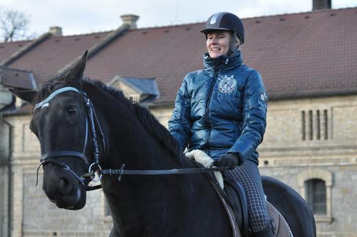 Zamykání jezdecké sezóny na divoký západ