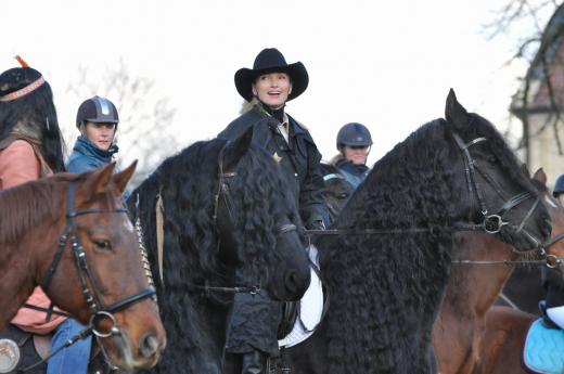 Zamykání jezdecké sezóny na divoký západ